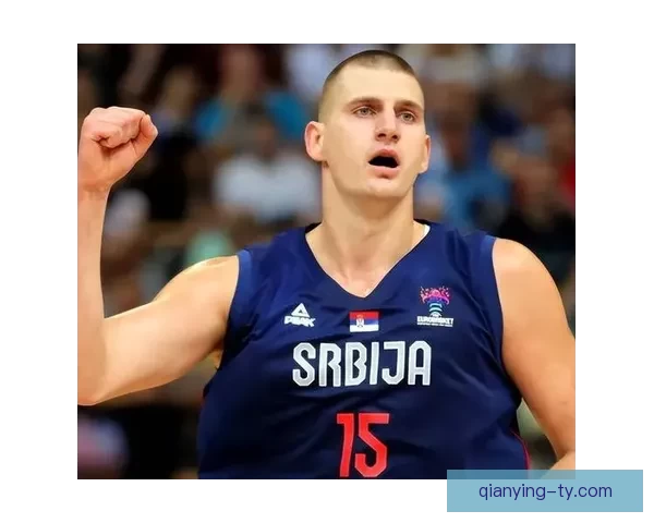 约基奇主宰比赛展现全能攻击技巧让我们学到多种为中心打法